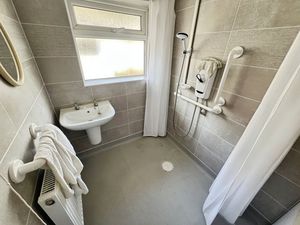 Wet room- click for photo gallery
